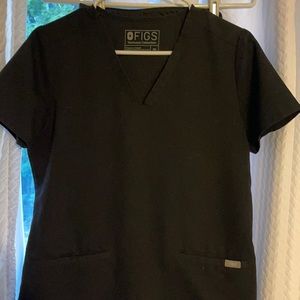 Figs Casma scrub top